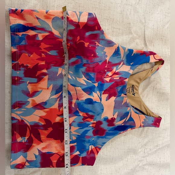 Old Navy Red and Blue Sleeveless Crop Sports Bra ❤️🟣🩷 - Picture 2 of 7